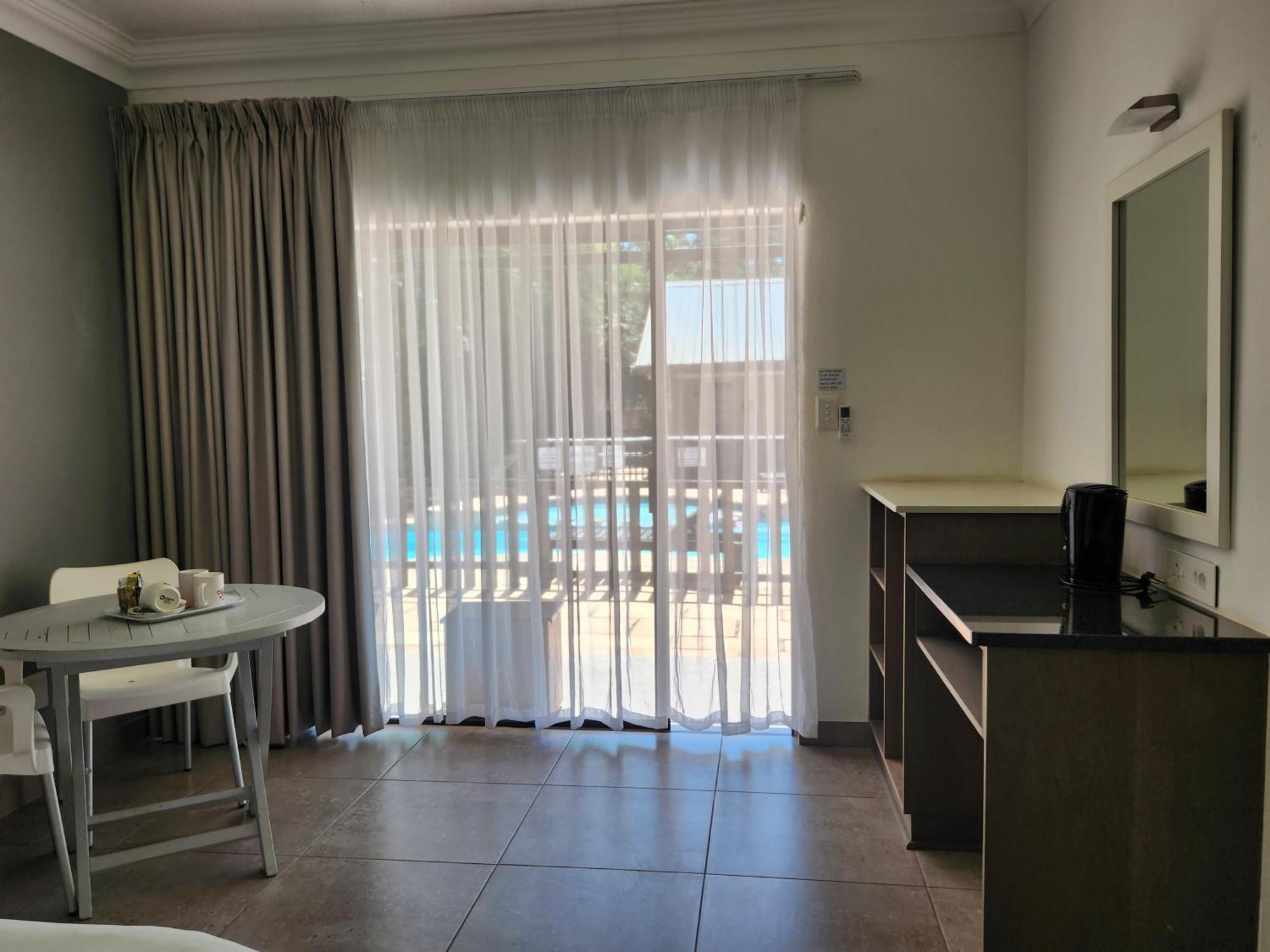 Hippo Lodge Apartments St Lucia Exterior photo