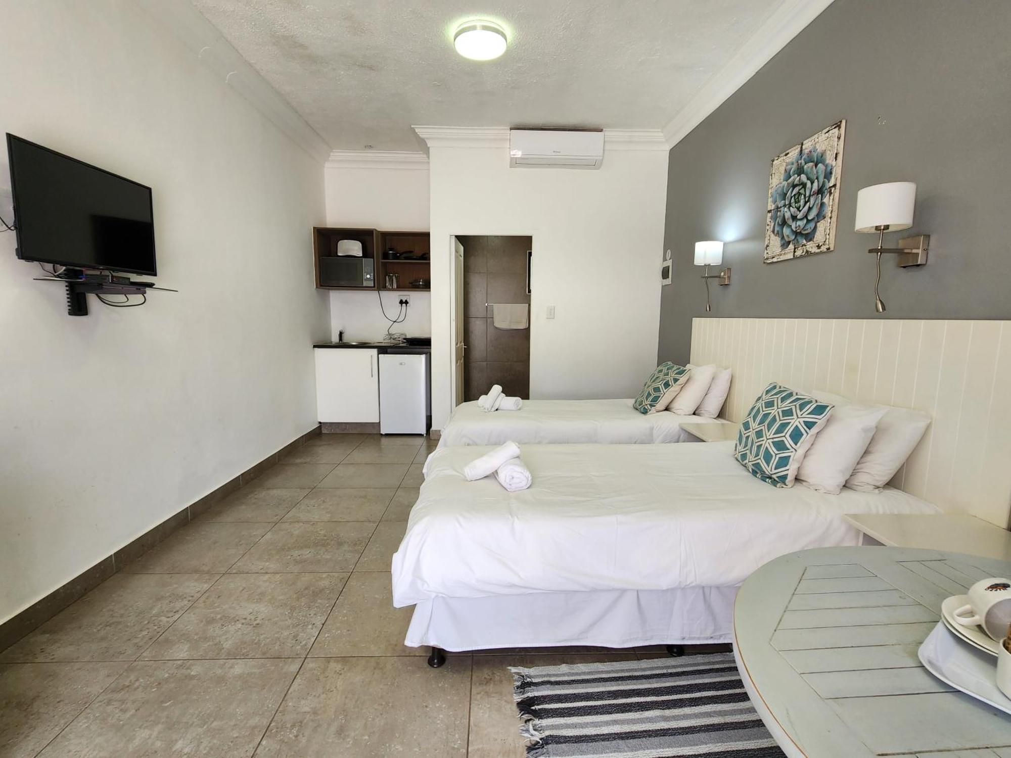 Hippo Lodge Apartments St Lucia Exterior photo